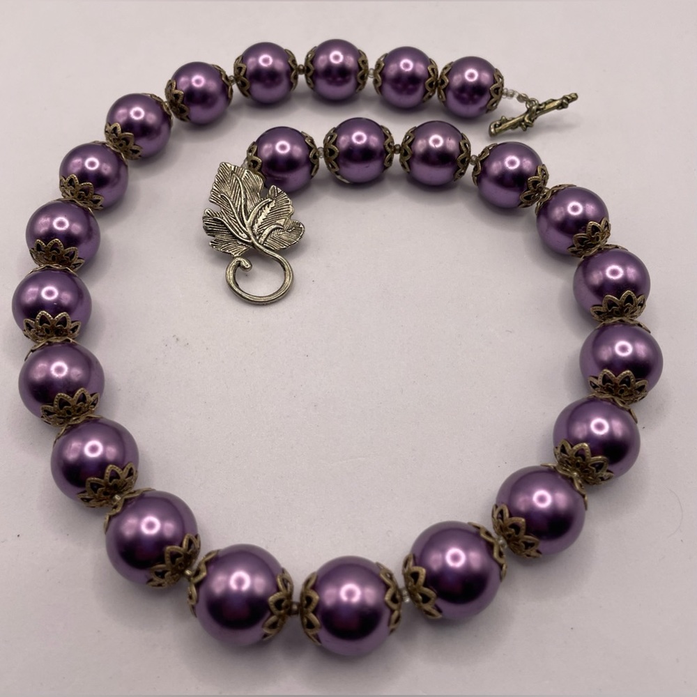 Artisan Strand of Large Glass Pearl Necklace SilverTone Leaf Design Toggle Clasp
